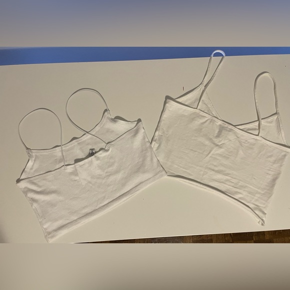 Two crop tops from H&M - Picture 2 of 2